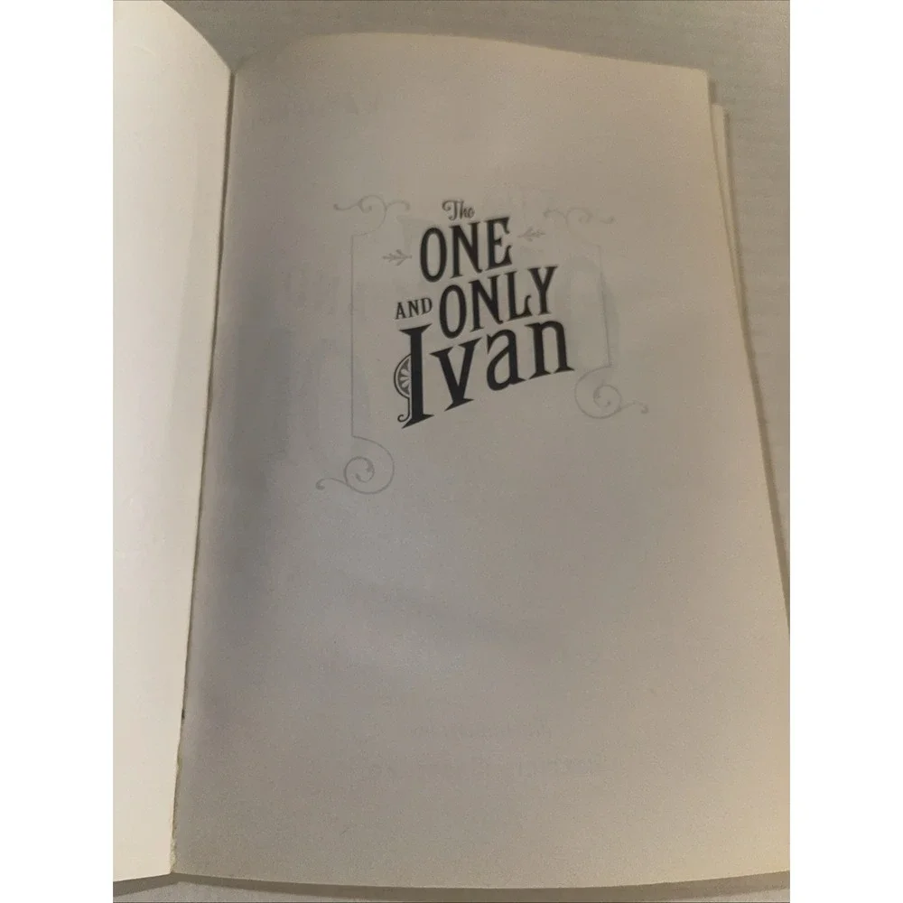 One and Only Ivan‎ - Paperback - GOOD